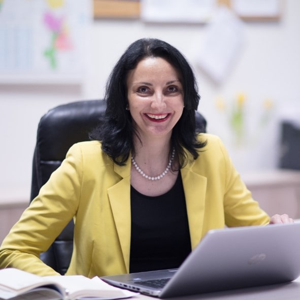 PhDr. Zuzana Čmelíková, PhD.